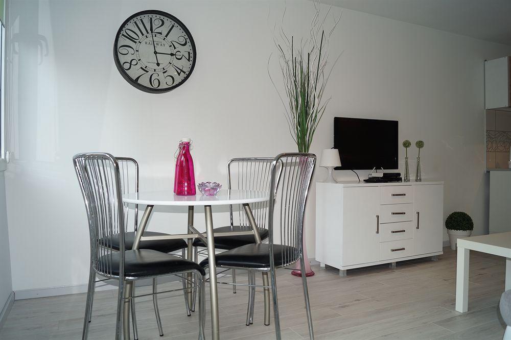 Centre Apartamenty Warszawa Dış mekan fotoğraf