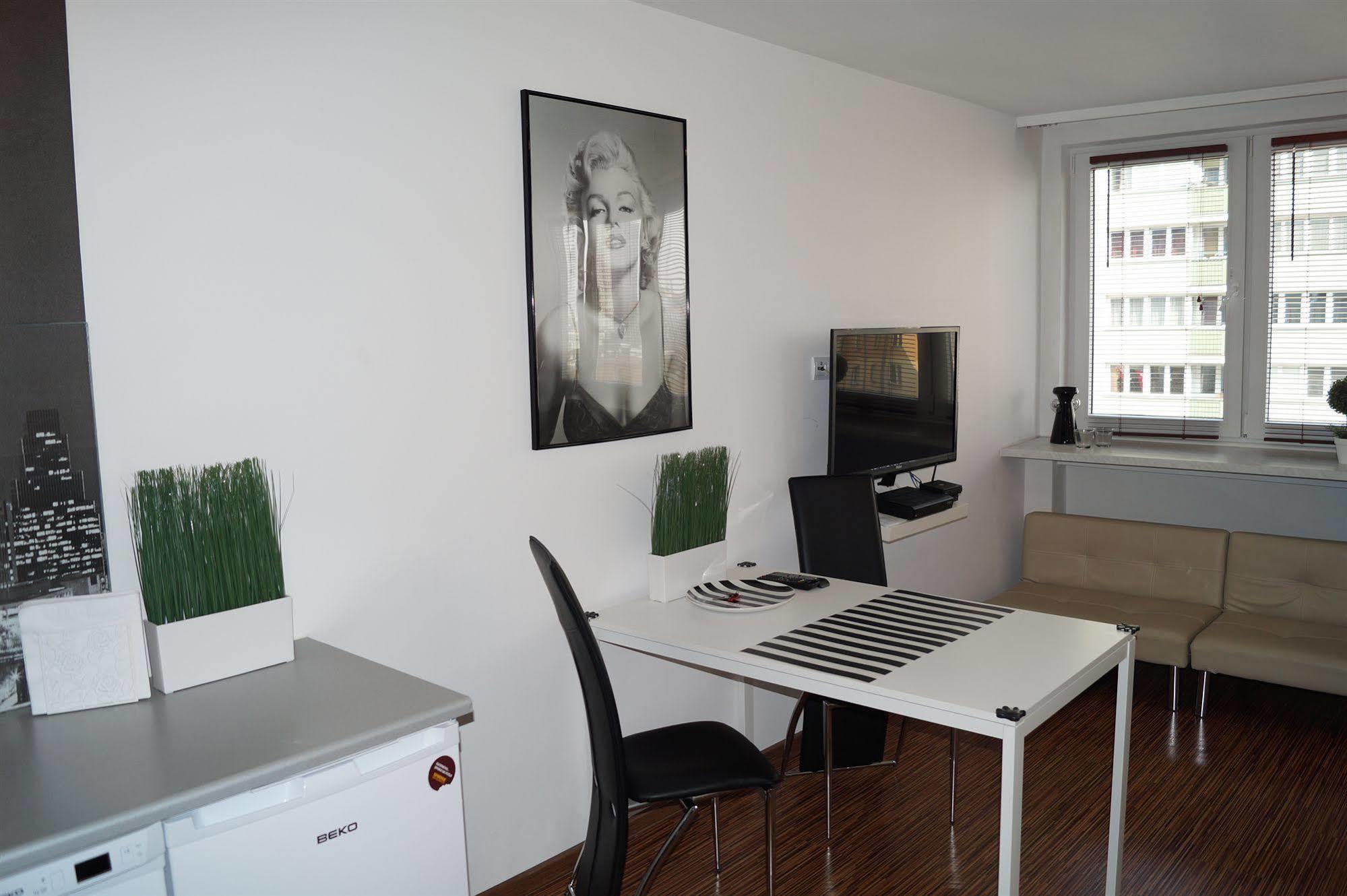 Centre Apartamenty Warszawa Dış mekan fotoğraf