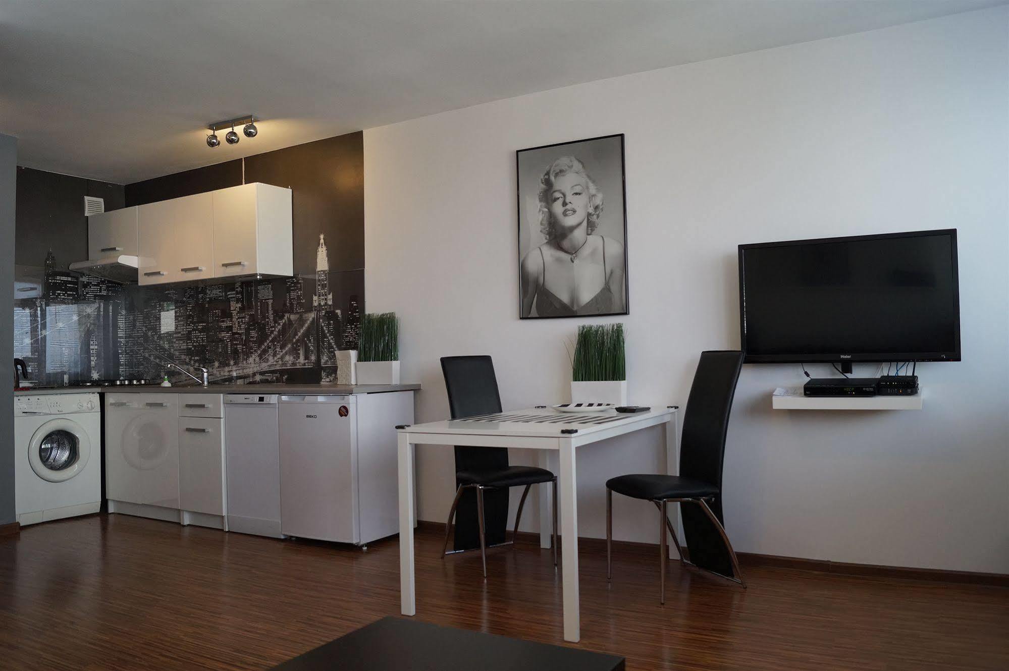 Centre Apartamenty Warszawa Dış mekan fotoğraf